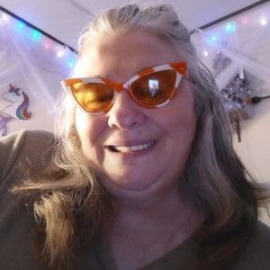 Meet your Posher, Cindy